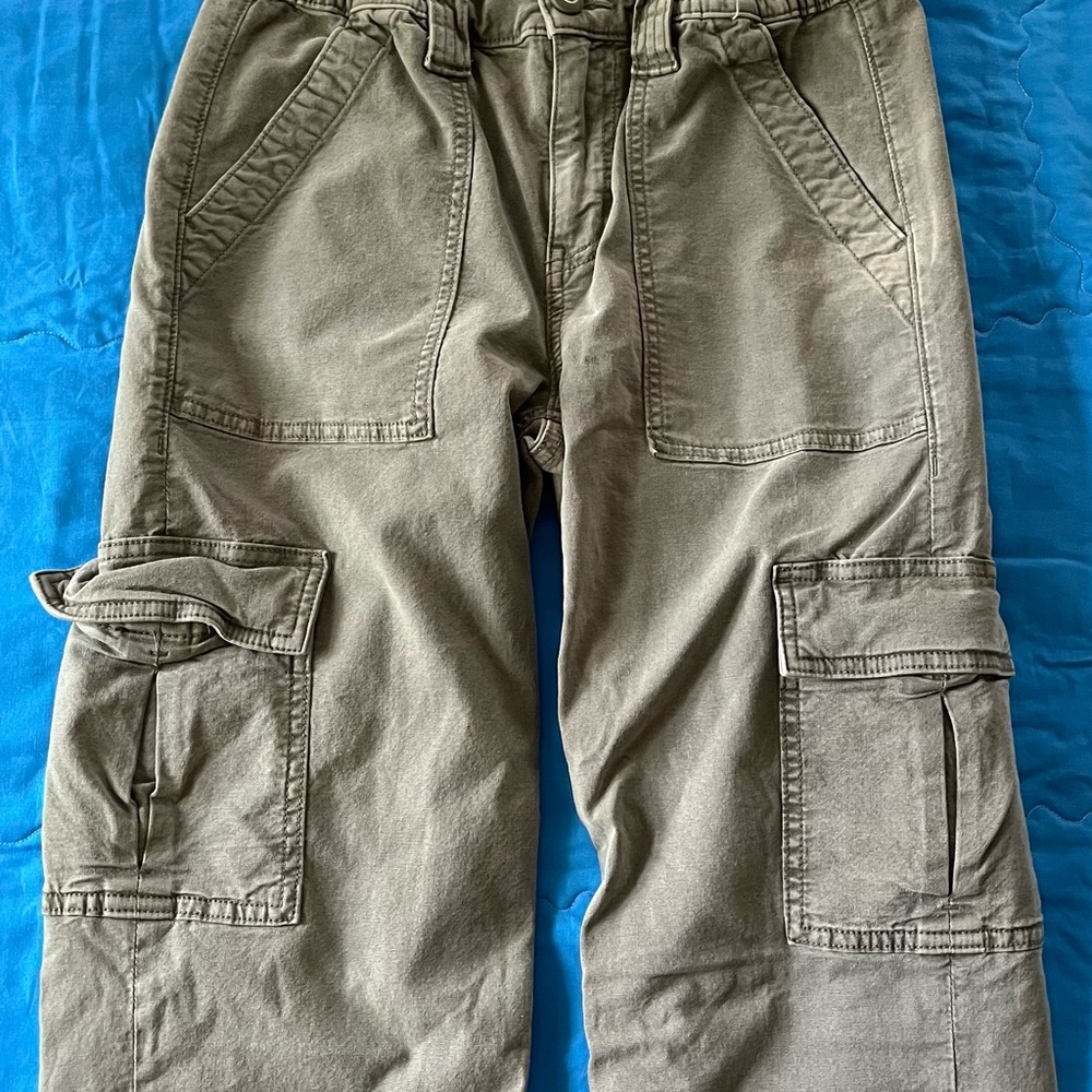 American Eagle Women’s Olive Cargo Pants Stretch Straight Leg